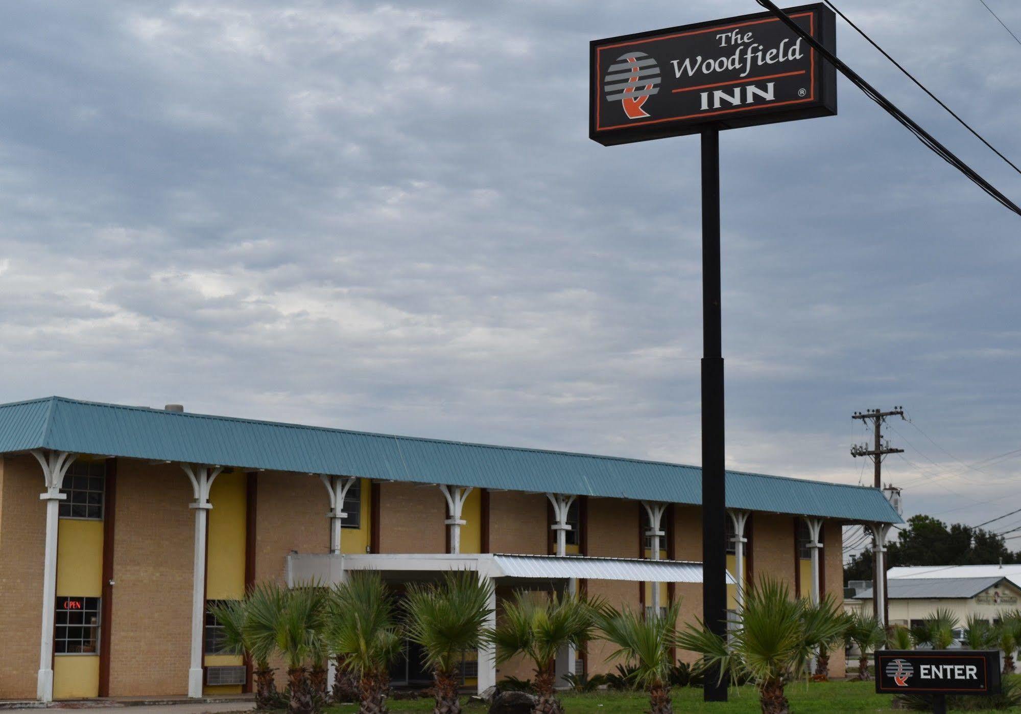 Woodfield Inn And Suites Yoakum Buitenkant foto